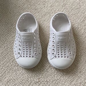 NWT white natives toddler shoes